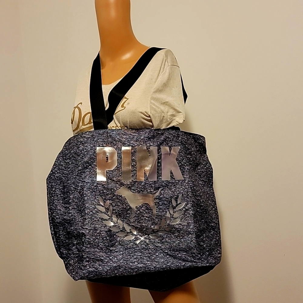 NWT VICTORIA'S SECRET PINK Weekender ZIP BAG.